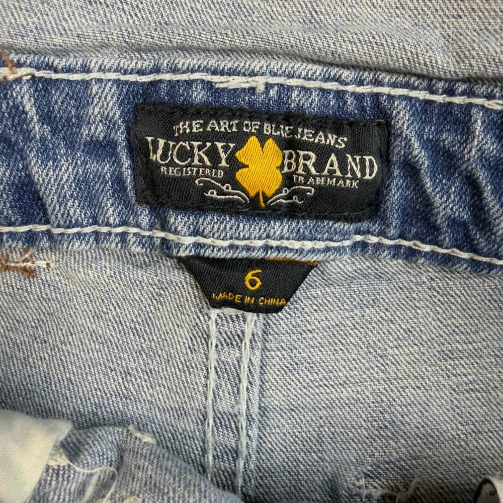 Lucky Brand Girls Blue Denim Paisley Embroidered Shortalls Overalls Size 6